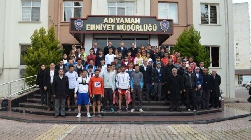 B&uuml;y&uuml;k Atat&uuml;rk Yol Koşusu Adıyaman&rsquo;da Yapıldı