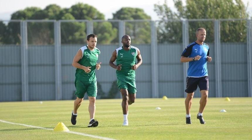 Bursaspor&rsquo;da Batalla Ve Kembo Takımdan Ayrı &Ccedil;alıştı