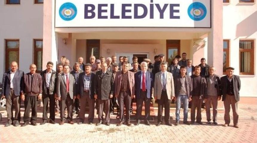Yazıhan&rsquo;da Hayvcancılığın Sorunları Toplantısı Yapıldı