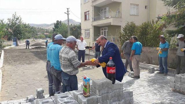 Başkan Şahiner Yol Çalışmalarını İnceledi