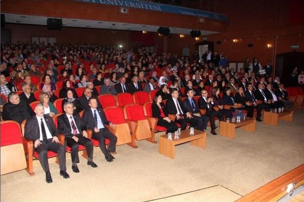 Thm Korosu&rsquo;ndan Atat&uuml;rk Şarkıları