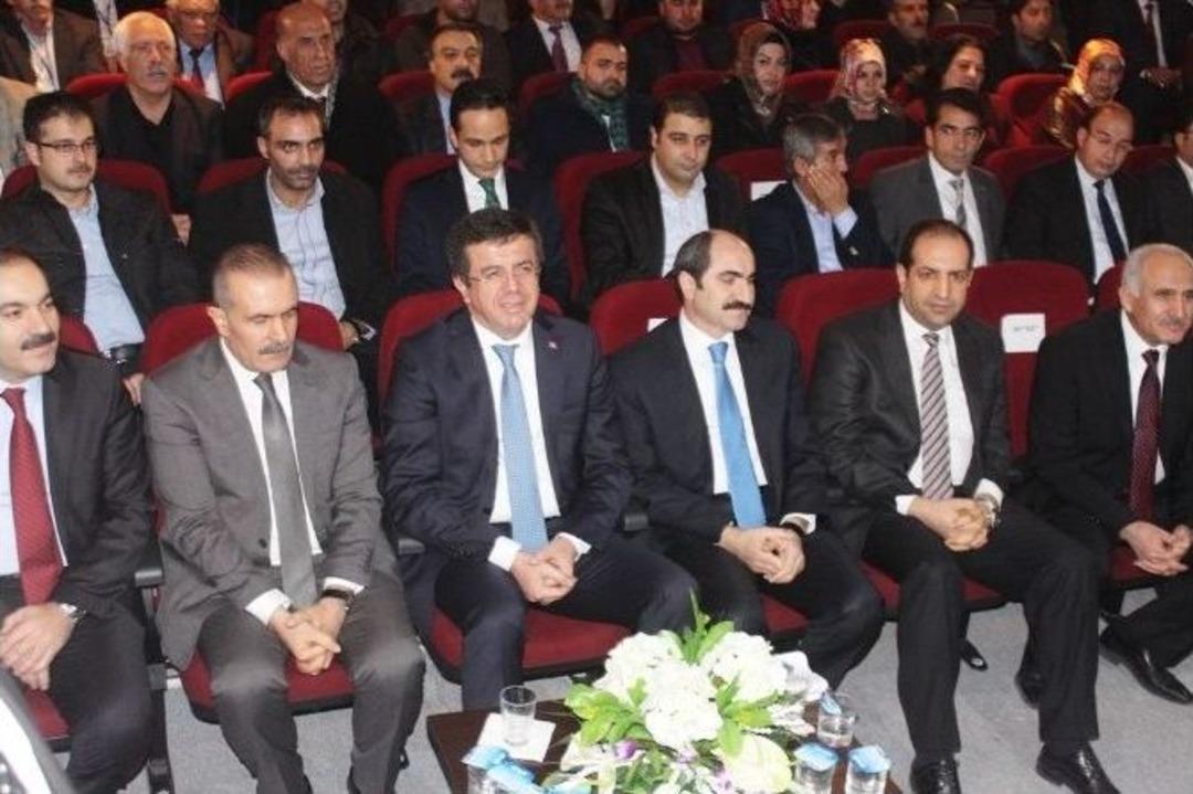 Bakan Zeybekci, Van Ziyaretini Tamamladı