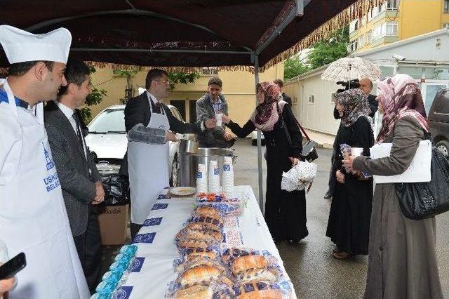 Üsküdar Belediyesi’nden Öğrencilere Vize Çorbası