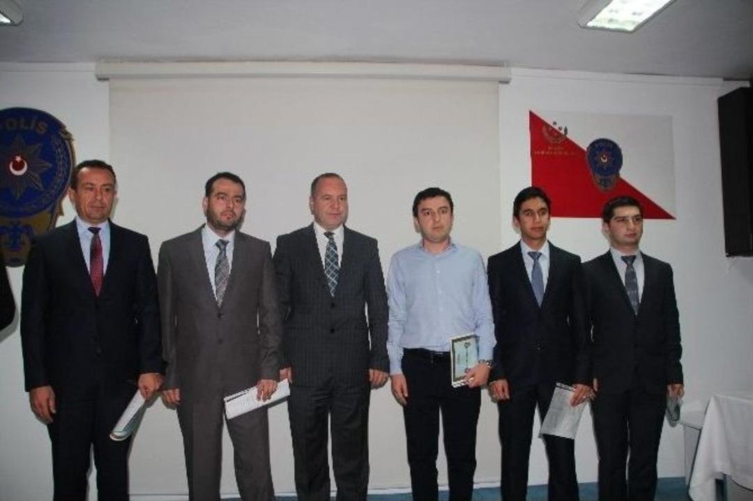 Bilecik Emniyet M&uuml;d&uuml;rl&uuml;ğ&uuml;&rsquo;nde 43 Başarılı Personele &Ouml;d&uuml;l