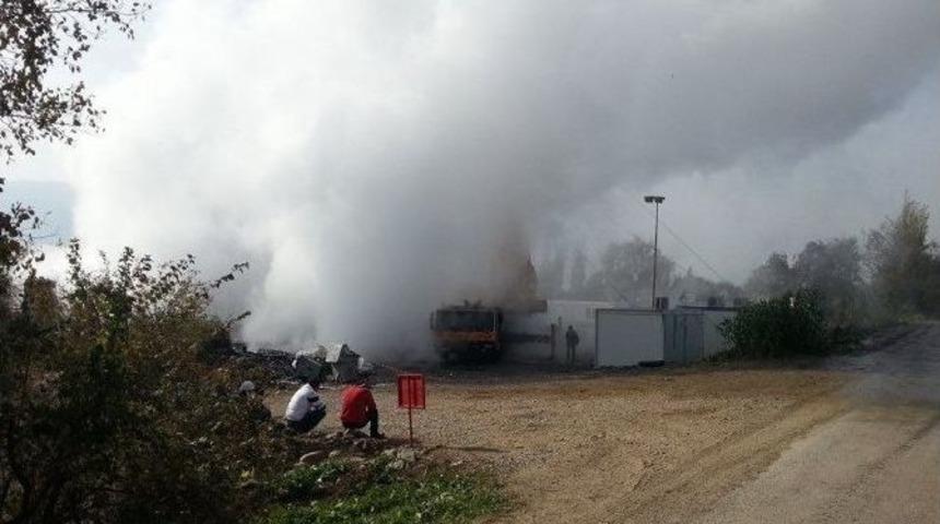 Jeotermal Kuyusu Adeta &Ccedil;ıldırdı