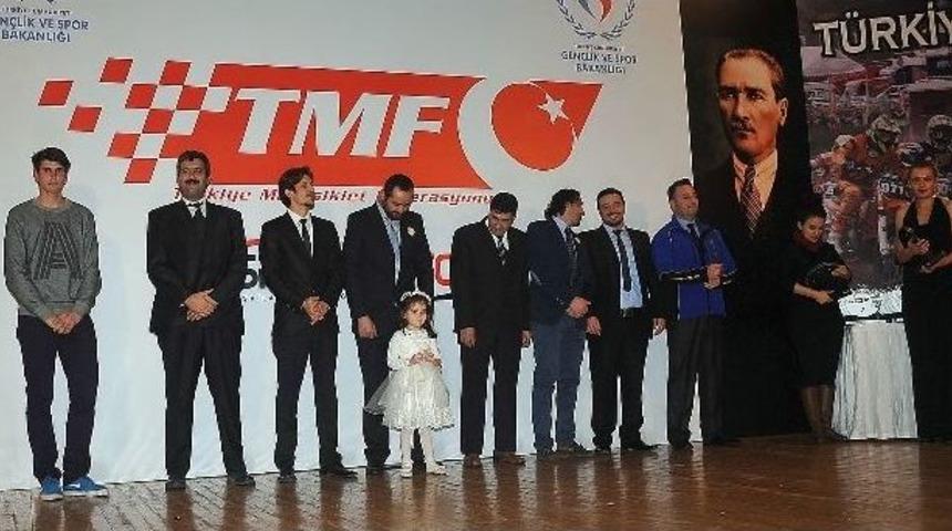 T&uuml;rkiye Motosiklet Federasyonu &Ouml;d&uuml;l T&ouml;reni Yapıldı