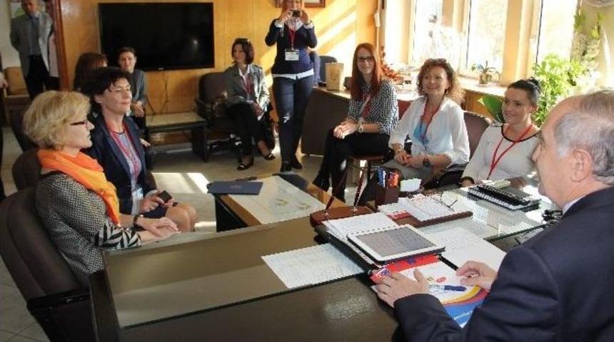 Polonyalı &Ouml;ğretmenler T&uuml;rk Eğitim Sistemine Hayran Kaldı