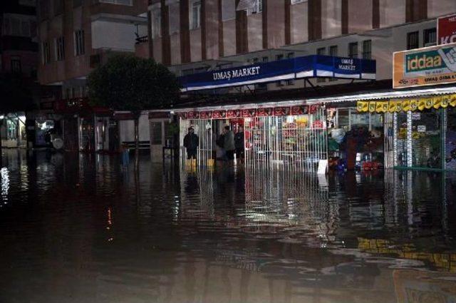 Manavgat’Ta Şiddetli Yağış