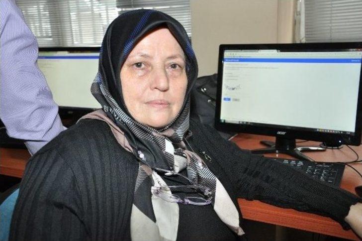 Anneler Bilgisayar Öğrenip, Sosyal Medya İle Tanıştı G4