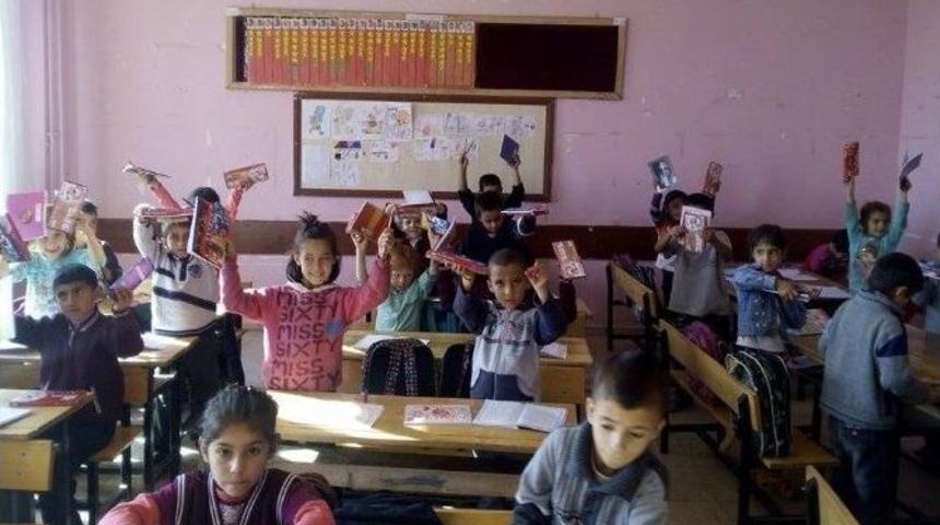 Gen&ccedil; Hemşirelerden Viranşehir&rsquo;e Uzanan &Ouml;rnek Dayanışma