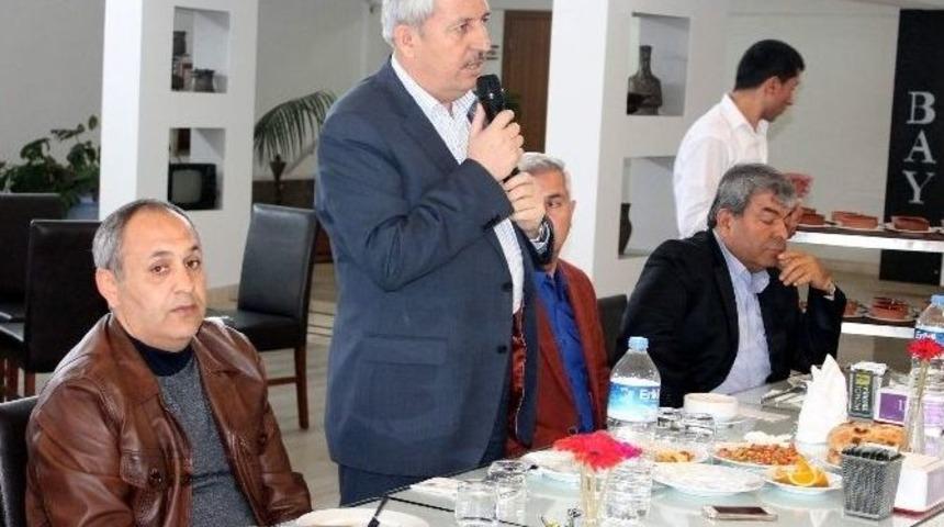 Kumluca&rsquo;da Komisyoncular Sorunlarını Tartıştı