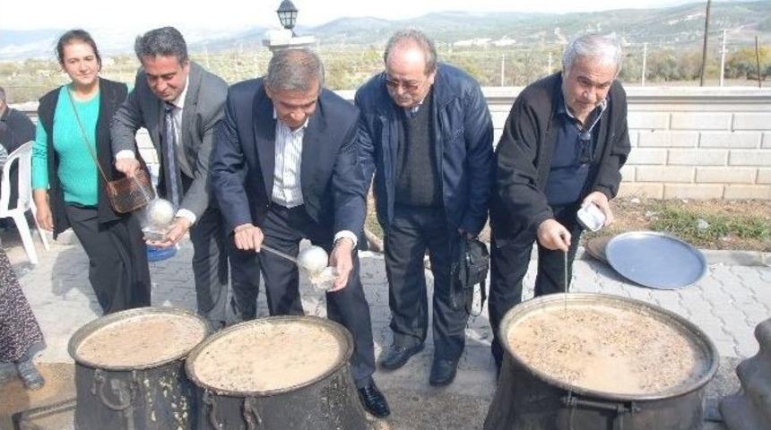 Yeşilbağcılar&rsquo;da Aşure Etkinliği