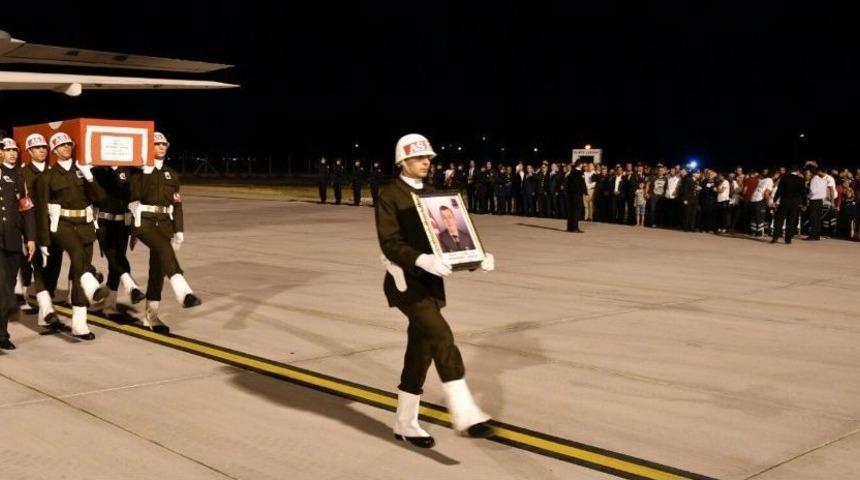 Şehit Uzman &Ccedil;avuşun Cenazesi Denizli&rsquo;ye Getirildi