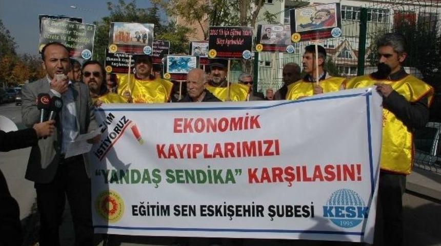 Eğitim-sen&rsquo;in İmza Kampanyası