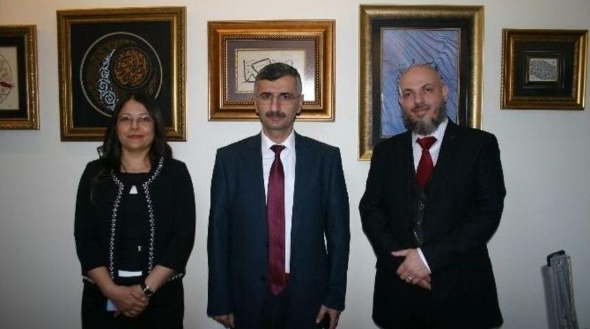 Manisa&rsquo;da T&uuml;rk İslam Sanatları Merkezi A&ccedil;ıldı&rlm;