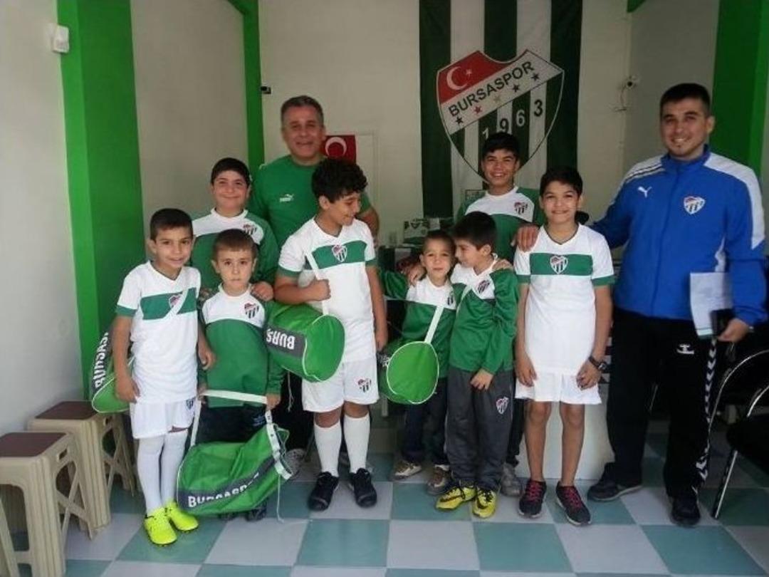 Bursaspor Nazilli&rsquo;de Okul A&ccedil;tı