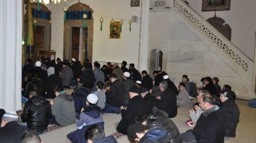 Nevşehir&rsquo;de Gen&ccedil;ler Sabah Namazında Buluştu