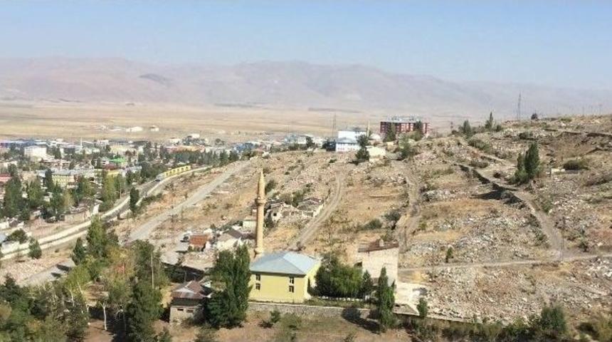 Şehitler Mahallesi&rsquo;nde Kentsel D&ouml;n&uuml;ş&uuml;m &Ccedil;alışmalarında Sona Gelindi