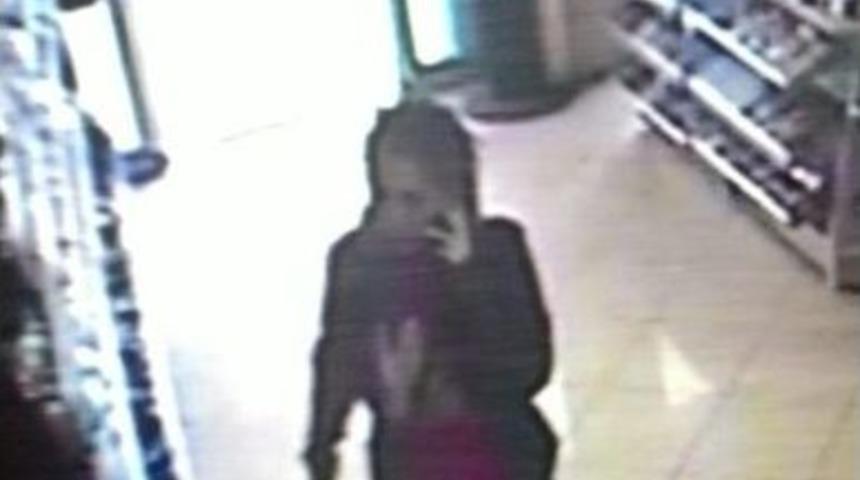 21 Bin 595 Lirayı Dolandırıcılara Eliyle Vermiş