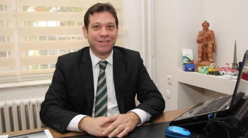 Suriyeli &Ccedil;ocuk Ve Annelerine Topluma Adaptasyon Eğitimi
