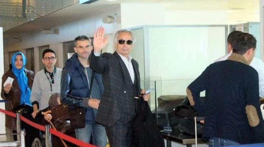 Halilhodzic&rsquo;in Trabzon&rsquo;a Gelişi Olay, Gidişi İse Sessiz Ve Sade Oldu