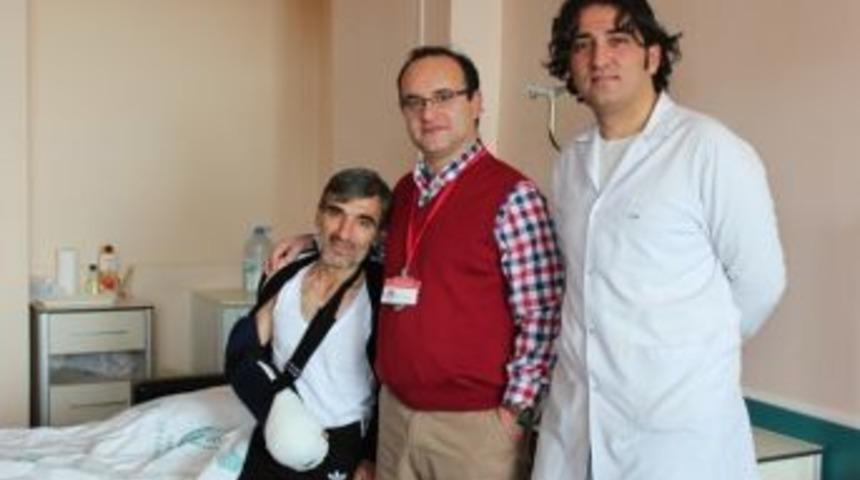 Kopan Parmakları 6 Saatte Dikildi