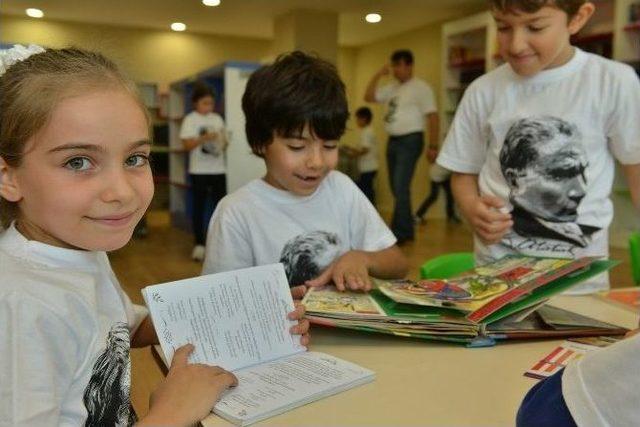 Konyaaltı Belediyesi Kütüphanesi Minikleri Ağırladı