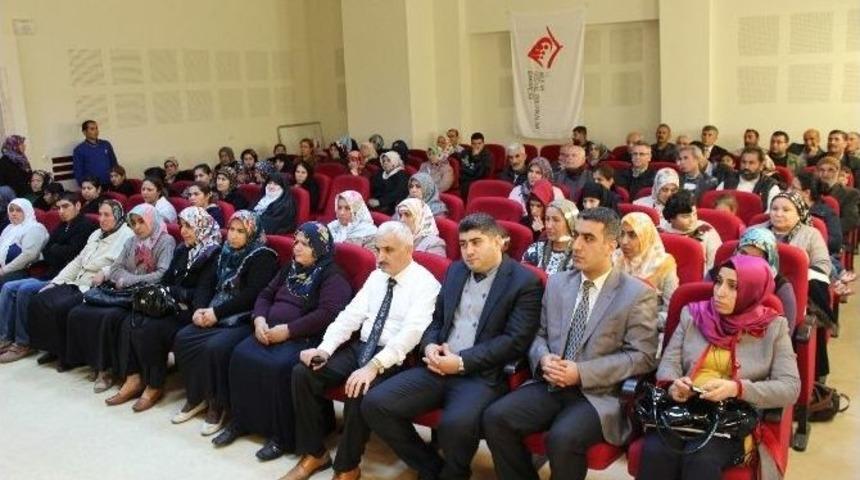 Evde Bakım Hizmeti Alan Ailelere Eğitim