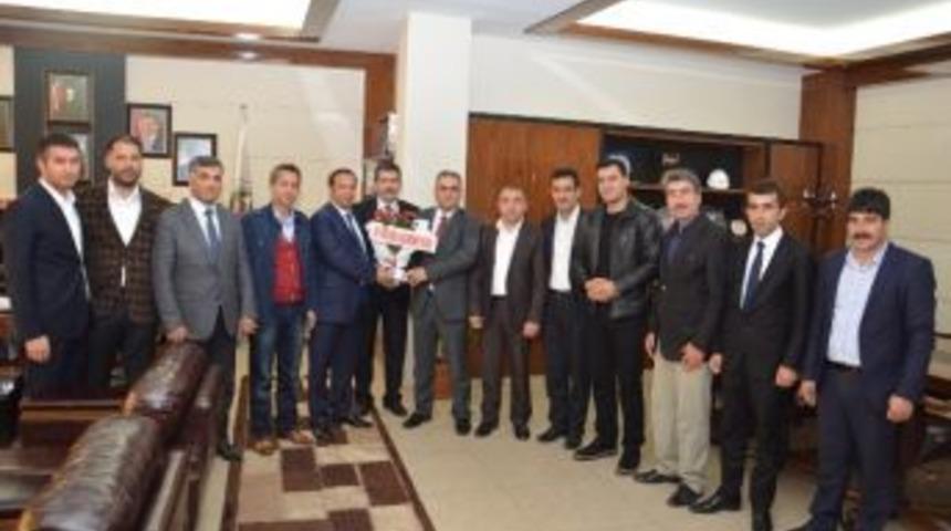 Başkan Toltar, Ağrılılar Derneğini Ağırladı