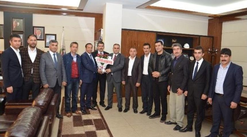 Kent Konseyi&rsquo;nden Başkan Karaosmanoğlu&rsquo;na Ziyaret