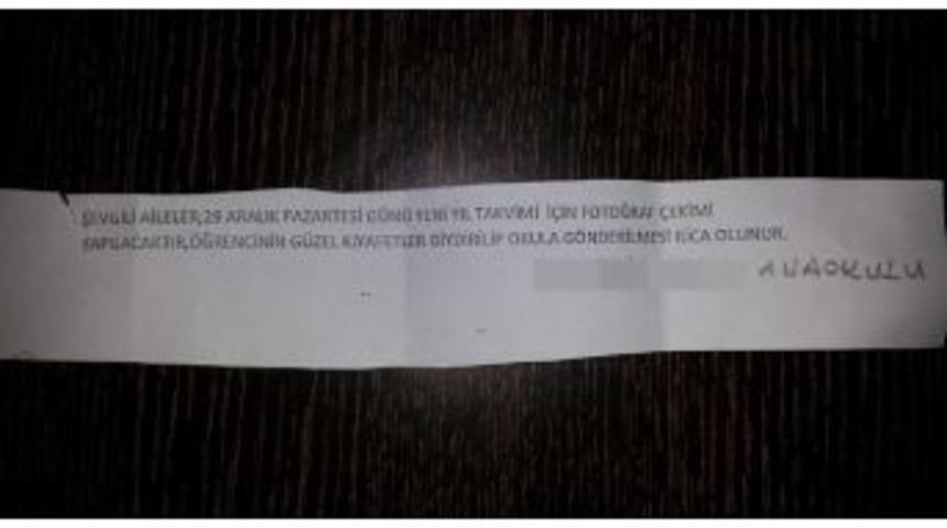 Yılbaşı Ağacı S&uuml;slemesine Veli Tepkisi