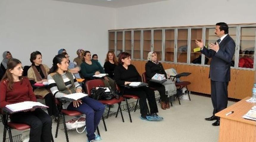 Ke&ccedil;mek Ve Kedem&rsquo;ler İle Ke&ccedil;i&ouml;ren Bir Eğitim Yuvası