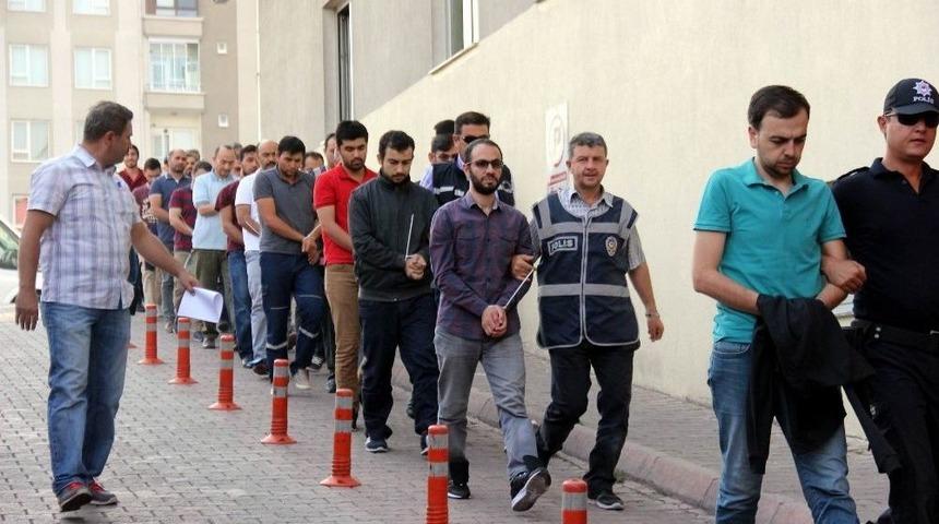 Fet&ouml;/pdy&rsquo;den G&ouml;zaltına Alınan 16 Kişi Adliyeye Sevk Edildi