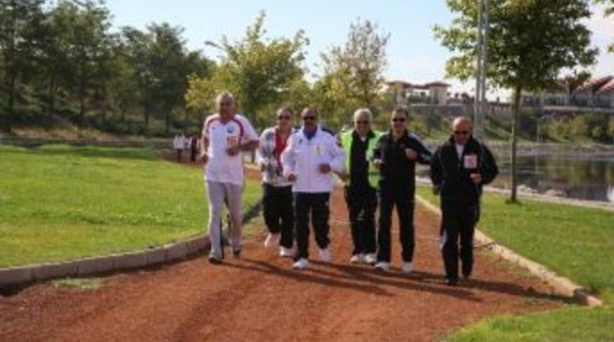 Sağlıklı Yaşam İ&ccedil;in Haydi G&ouml;lbaşı