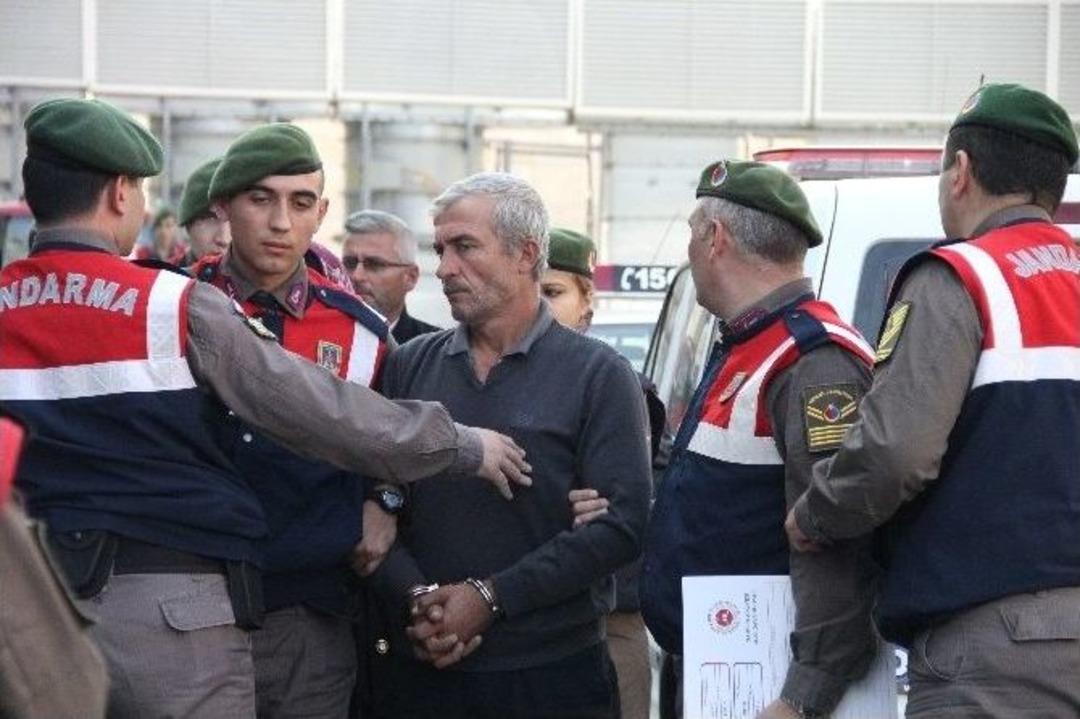 19 Yıl &Ouml;nceki Cinayetin Failleri Adliyeye Sevk Edildi