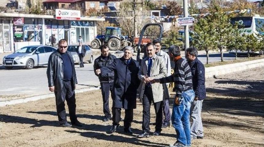 Demir&ouml;z, Ahlat&rsquo;taki Yatırımları İnceledi