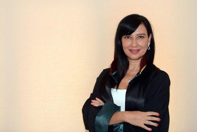 Avukat Hazal Karaoğlan: “kadınlar Haklarından Haberdar Değiller” 1