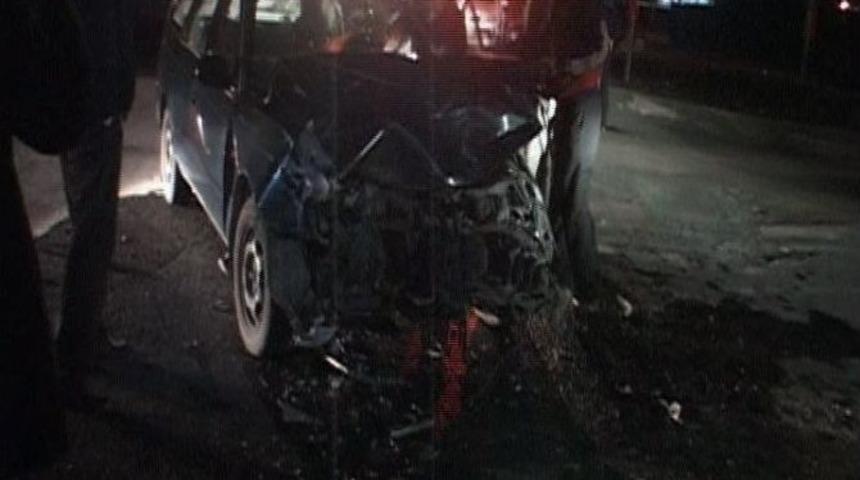 Kars&rsquo;ta Trafik Kazası: 1 &Ouml;l&uuml;, 2 Yaralı