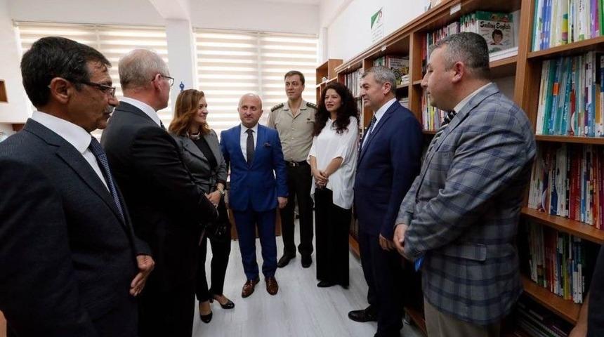 Albayrak&rsquo;a Şehit Hatırası K&uuml;t&uuml;phane
