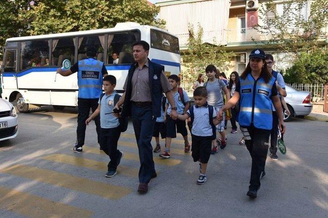 Okul Zabıtası İş Başında