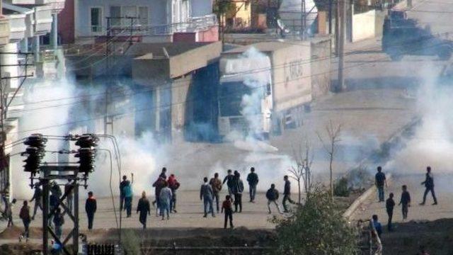 Cizre'de İşyerleri Açılmadı, Gerginlik Var (2)