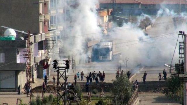 Cizre'de İşyerleri Açılmadı, Gerginlik Var (2)