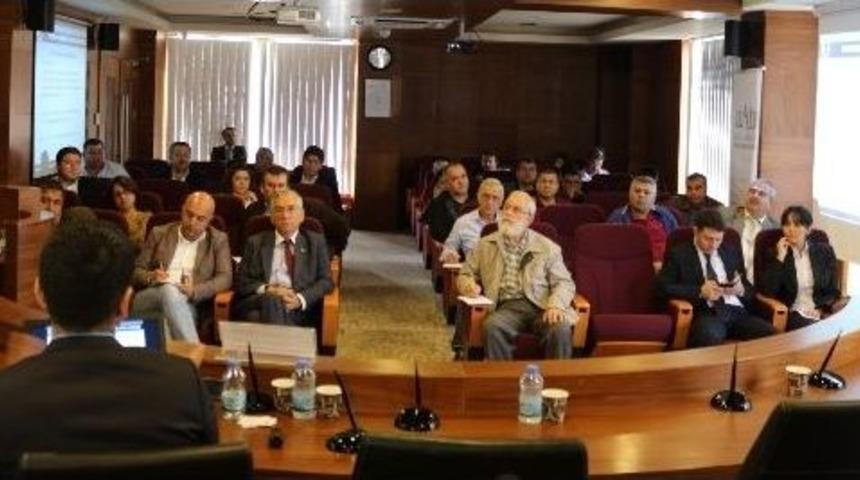 İhracat&ccedil;ıya Dış Ticaret Semineri