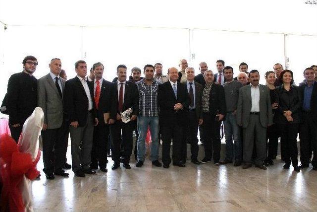 &Ouml;zakcan: "b&uuml;y&uuml;kşehir Belediyesi İle Etle Tırnak Gibiyiz" 2