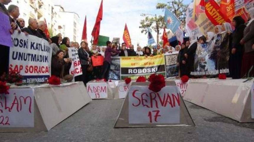 Mersin'de Tabutlu Uludere Protestosu