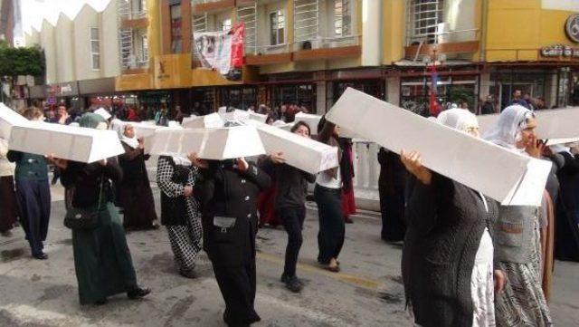 Mersin de Tabutlu Uludere Protestosu 3