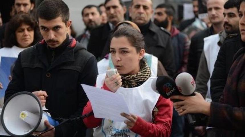 Uludere&rsquo;Nin Yıld&ouml;n&uuml;m&uuml;nde İstiklal Caddesi&rsquo;Nde Tabutlu Eylem