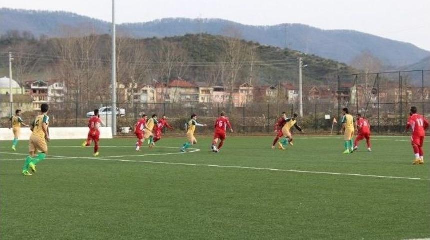 Kozcağız Belediyespor Bartınspor İle Karşılaştı