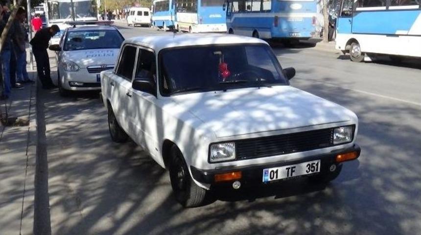 Ehliyetsiz S&uuml;r&uuml;c&uuml; Polise Yakalandı