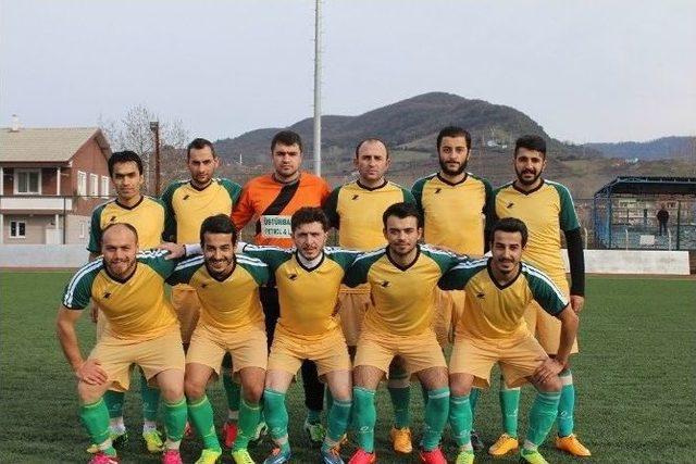 Kozcağız Belediyespor Bartınspor İle Karşılaştı